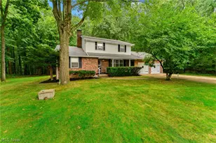 270 Benton St, Austintown, OH 44515 - Photo 3