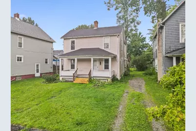 225 W Indiana Avenue, Sebring, OH 44672 - Photo 1