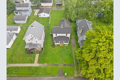 225 W Indiana Avenue, Sebring, OH 44672 - Photo 29