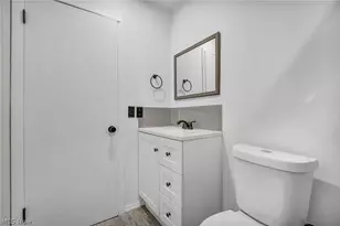 15742 Leigh Ellen Ave, Loveland, OH 44135 - Photo 13