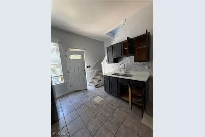 1852-1854 W 45th Street, Loveland, OH 44102 - Photo 15