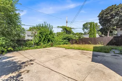 1852-1854 W 45th Street, Loveland, OH 44102 - Photo 23