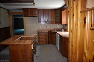 11674 Green Beaver Rd, Canfield, OH 44406 - Photo 7