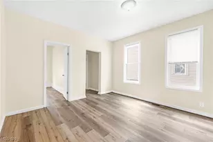 1366 W 87th St, Loveland, OH 44102 - Photo 5