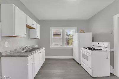 3652 E 153rd Street #2/UP, Loveland, OH 44120 - Photo 11