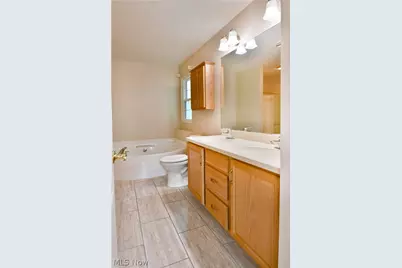8121 Hitchcock Road #9, Boardman, OH 44512 - Photo 21