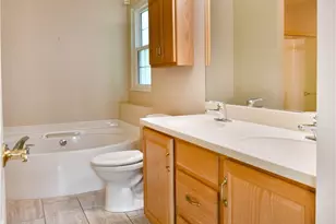 8121 Hitchcock Rd, Boardman, OH 44512 - Photo 21