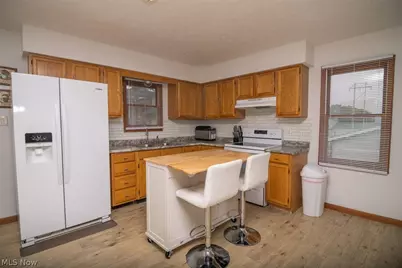 68462 Woodcroft Drive, St Clairsville, OH 43950 - Photo 3