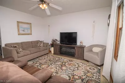 68462 Woodcroft Drive, St Clairsville, OH 43950 - Photo 9