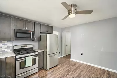 3261 Dewalt Drive, Akron, OH 44312 - Photo 3