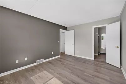 9956 Johnnycake Ridge Road #N2, Painesville, OH 44077 - Photo 31