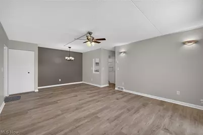 9956 Johnnycake Ridge Road #N2, Painesville, OH 44077 - Photo 11