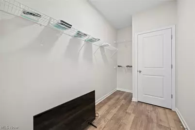 209 Alexander Drive, Elyria, OH 44035 - Photo 29