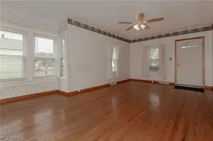 310 Marion Ave, Painesville, OH 44077 - Photo 3