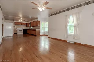 310 Marion Ave, Painesville, OH 44077 - Photo 5
