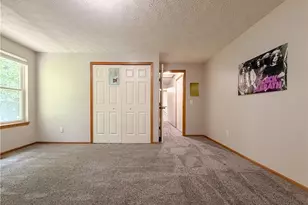 4730 Squire Dr, Sagamore Hills, OH 44067 - Photo 33