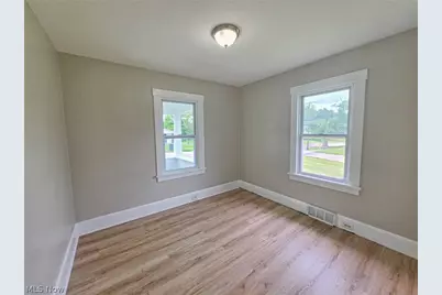 875 Cameron Avenue, Youngstown, OH 44502 - Photo 23