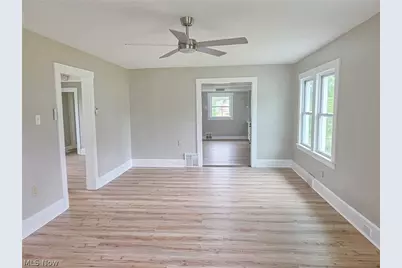 875 Cameron Avenue, Youngstown, OH 44502 - Photo 7