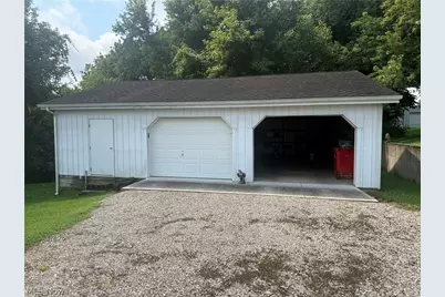 227 Race Street, Roseville, OH 43777 - Photo 3
