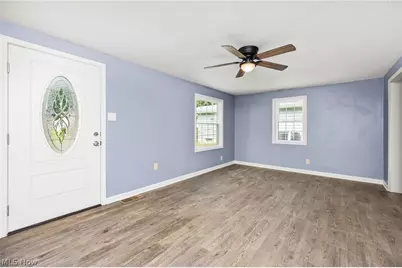 419 Celia Avenue, Akron, OH 44312 - Photo 9