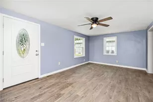419 Celia Ave, Akron, OH 44312 - Photo 9