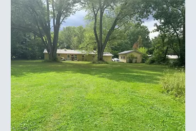 11941 Hawthorne Drive, Northfield, OH 44067 - Photo 3