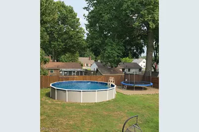 162 Perry Drive NW, Canton, OH 44708 - Photo 27