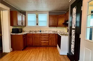 14 Main St, Dillonvale, OH 43917 - Photo 9