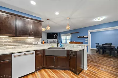 616 Chardonnay Circle, Vermilion, OH 44089 - Photo 17