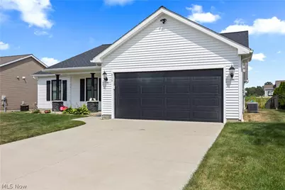 616 Chardonnay Circle, Vermilion, OH 44089 - Photo 3