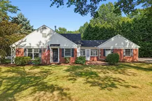 2468 Ridgewood Rd, Akron, OH 44313 - Photo 1