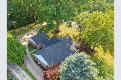 2468 Ridgewood Road, Akron, OH 44313 - Photo 41