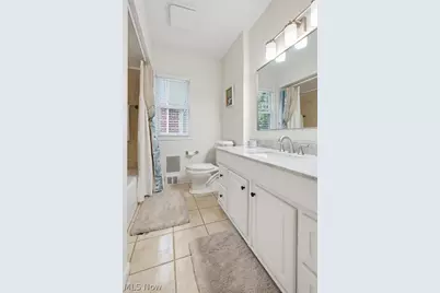 2468 Ridgewood Road, Akron, OH 44313 - Photo 31