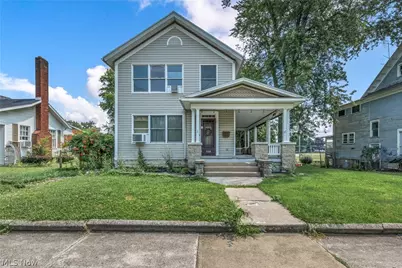 308 Castalia Street, Bellevue, OH 44811 - Photo 3