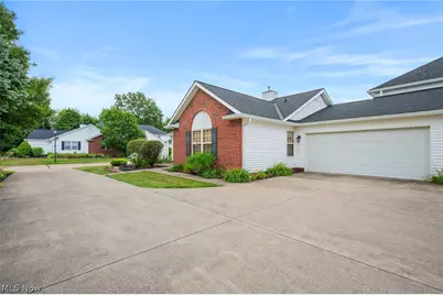 1949 Marsh Lane, Painesville Twp, OH 44077 - Photo 3