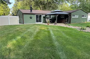 12755 Vincent Dr, Mantua, OH 44255 - Photo 5