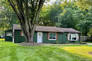 12755 Vincent Dr, Mantua, OH 44255 - Photo 3