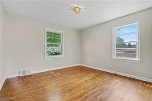 2590 21st St, Cuyahoga Falls, OH 44223 - Photo 19