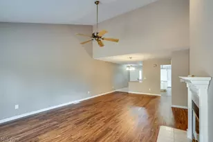 4505 Oakhill Blvd, Lorain, OH 44053 - Photo 11