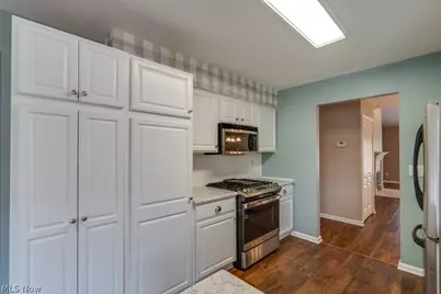 4505 Oakhill Boulevard, Lorain, OH 44053 - Photo 21