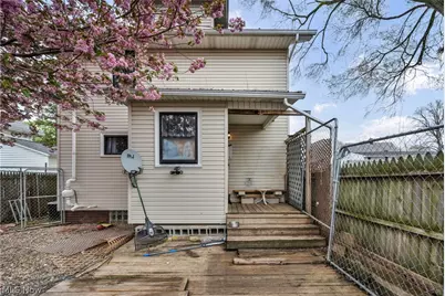 1815 Walden Avenue NW, Canton, OH 44709 - Photo 25