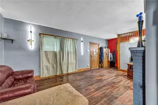 1815 Walden Ave NW, Canton, OH 44709 - Photo 7