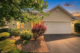 843 Cedar Way, Boardman, OH 44512 - Photo 3