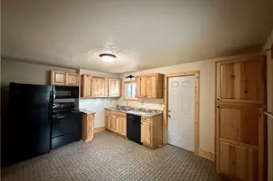 58 W Jefferson Ave, McConnelsville, OH 43756 - Photo 7