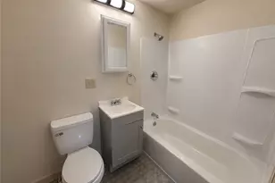 58 W Jefferson Ave, McConnelsville, OH 43756 - Photo 31