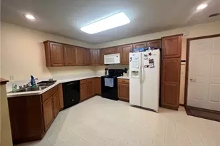 2447 Wetherington Ln #126 Ln, Wooster, OH 44691 - Photo 9