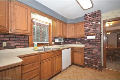 1742 Shaw Avenue, Akron, OH 44305 - Photo 11