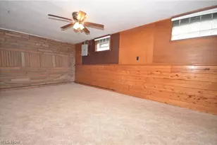 1742 Shaw Ave, Akron, OH 44305 - Photo 23