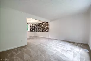 5828 Grovewood Dr, Mentor, OH 44060 - Photo 7