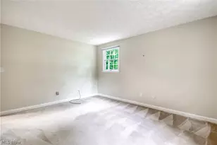 5828 Grovewood Dr, Mentor, OH 44060 - Photo 25